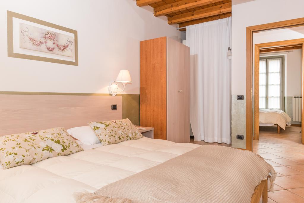 Botton D'Oro B&B Bergamo Exteriör bild